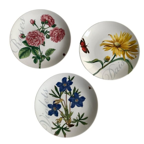 Pier 1 Imports Floral Salad Luncheon Plates - Picture 1 of 7